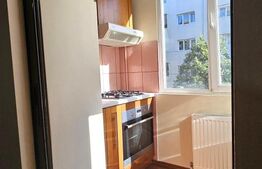 Apartament cu 2 camere, decomandat, et1