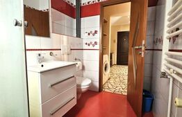 Apartament cu 2 camere, decomandat, et1