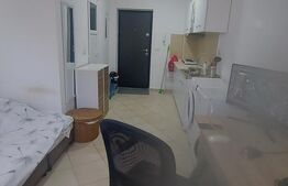 Garsoniera de vanzare cu o camera, etaj 3, zona Lipovei