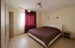 Vilă contemporană cu 5 dormitoare, 5 băi și teren de 920 mp