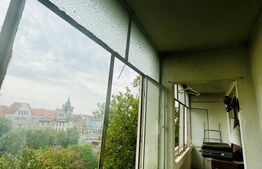 Apartament 2 camere cu vedere spre Bega – oportunitate de investiție/ renovare