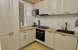 Casa cocheta, 3 camere + terasa