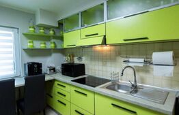 Apartament de inchiriat, cu 3 camere, terasa 20mp + garaj, Complexul Studentesc