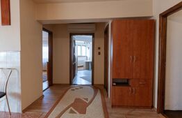 Apartament 3 camere, decomandat, 83 mp, etaj intermediar, zona Simion Barnutiu