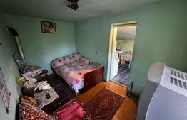 Casa 4 camere cu teren de 3892 mp