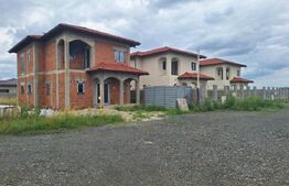 Super Casă la Roșu Moșnița Nouă – 150 mp, Teren 625 mp