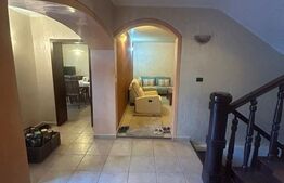 Casă de vânzare, 170 mp, zona Lipovei