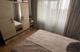 Apartament cu 4 camere, 80 mp, zona Sagului