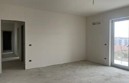 Apartament 3 camere, 84 mp, zona Soarelui