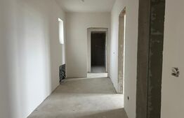 Apartament 3 camere, 84 mp, zona Soarelui