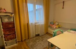 Apartament 3 camere, 42 mp, zona Sagului