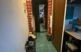 Apartament 3 camere, 42 mp, zona Sagului