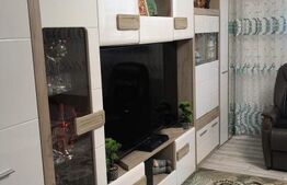 Casa,6 camere ,curte comuna in zona buna