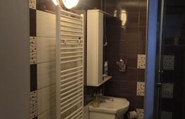 Casa,6 camere ,curte comuna in zona buna