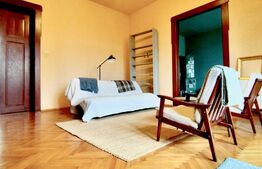 Cladire istorica, 4 camere-balcon și view spectaculos- Piața Romanilor