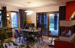 EXCLUSIVITATE ,  Casa 200 mp, teren 700 mp, vatra veche Remetea Mare