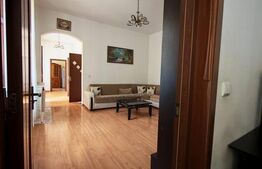 Apartament cu 3 camere, 72 mp, zona Traian