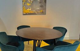 Apartament deosebit cu 2 camere, Etaj 1, zona Braytim