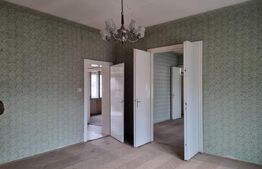 Casa de vanzare, 220 mp, SEMICENTRAL