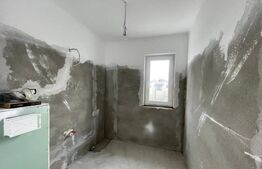 Spațiu Dublu: Apartament + Pod + 4 Locuri de Parcare, Giarmata VII