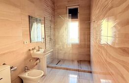 Apartament 3 camere, 86 mp, zona Sinaia