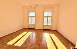 Apartament boem luminos în Piața Mocioni