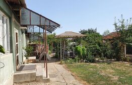 DE VANZARE Casa cu gradina mare în Lugoj