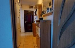 Apartament 3 camere, 53 mp, zona Spitalul Judetean