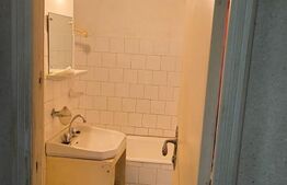 Apartament  de vanzare cu 2 camere ,in zona buna,linistita,