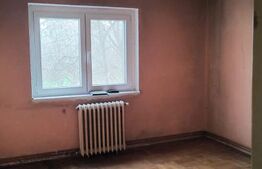 Apartament  de vanzare cu 2 camere ,in zona buna,linistita,