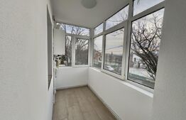 Apartament cu 3 camere, 64 mp utili, zona Lunei