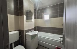 Apartament cu 3 camere, 72 mp utili, Zona Lipovei