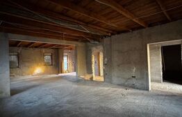 Duplex 4 camere 2 bai 89000euro