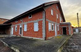 Duplex 4 camere 2 bai 