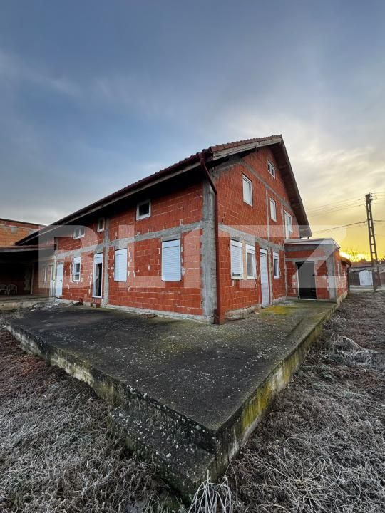 Casa de vânzare 4 camere Peciu Nou - 184550CV | BLITZ Timișoara | Poza3