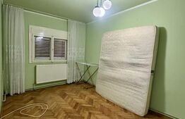 Apartament 3 camere decomandat - zona Spital Județean