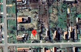 Teren intravilan, 700mp, cu fundatie construita, Peciu Nou!