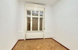 Apartament de patrimoniu, 5 camere, 125 mp – clădire istorică