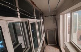 Vand apartament in Micro3 