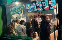 AFACERE FAST-FOOD La Cheie