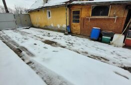 Casa de vanzare, 40 mp, teren 480mp, zona Plopi 