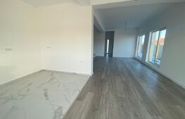 Închiriere casă nemobilată – Moșnița Veche