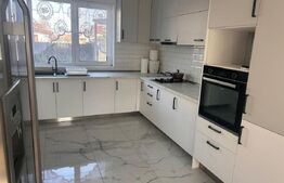 Duplex Dumbrăvița 92 mp, carport inclus, panouri fotovoltaice