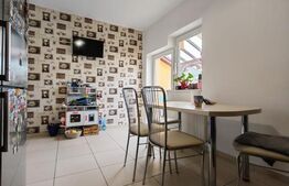 Casa individuala, 5 camere, 410mp teren -Chișoda, vatra satului.