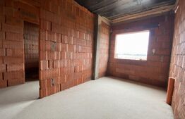 Duplex  P+M 3 camere, 95mp utili, teren 259 mp, Moșnița Veche