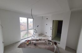 Duplex modern despartit prin bucatarie si camara 