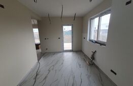 Duplex modern despartit prin bucatarie si camara 