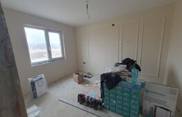 Duplex modern despartit prin bucatarie si camara 