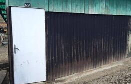 Vand casa la Nadrag zona linistita foarte aproape de centru