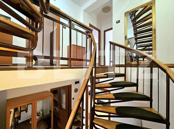 Casa de închiriat 4 camere Lunei - 187811CI | BLITZ Timișoara | Poza1